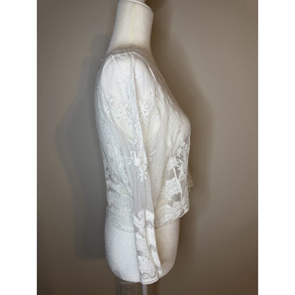Rabbit Rabbit Rabbit Lace Cardigan Shrug White Small - Picture 4 of 8